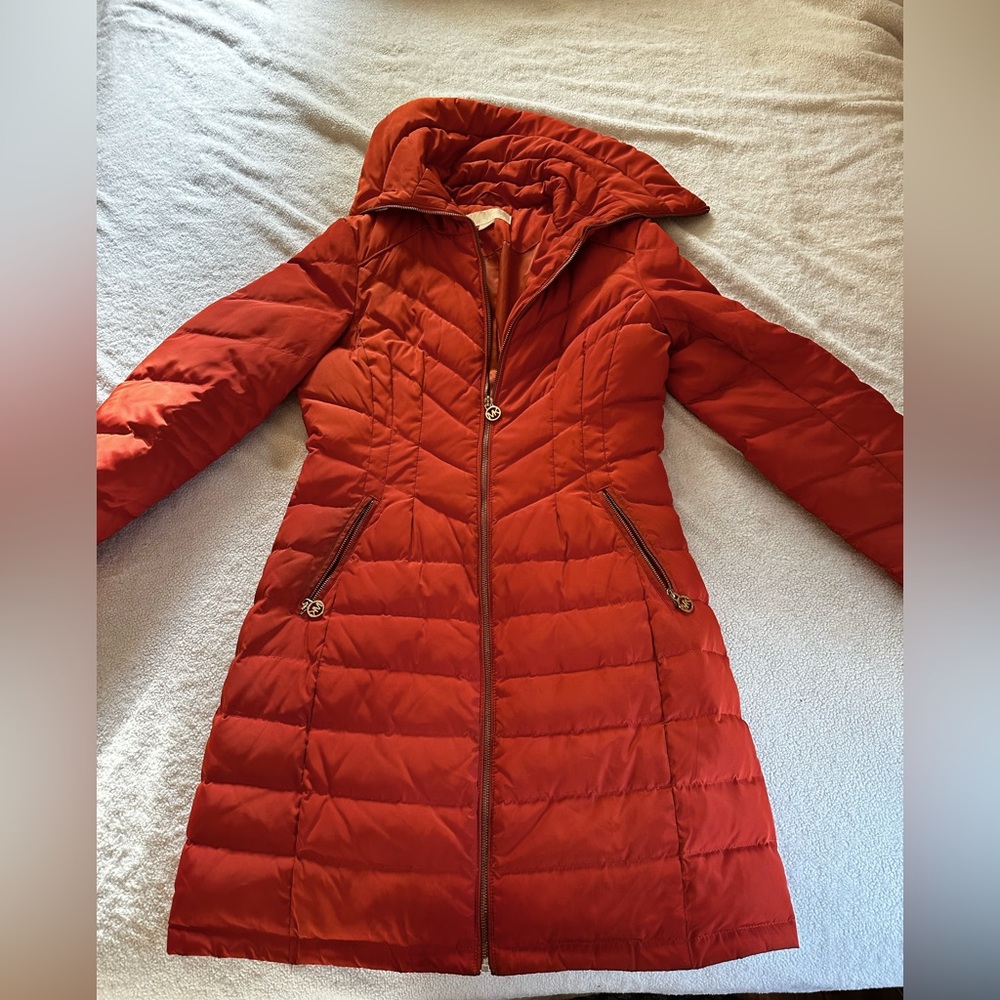 Orange MICHAEL by Michael Kors winter puffer coat. Knee length. Very warm
